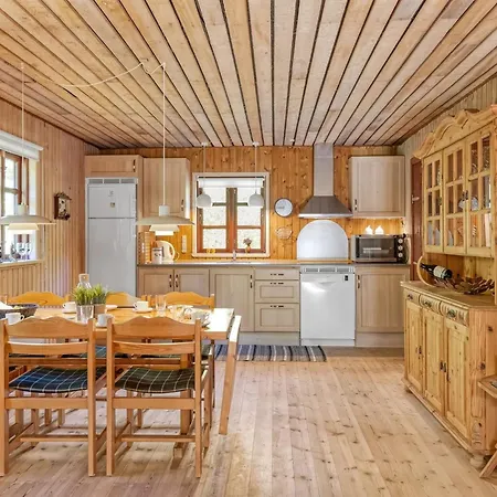 Holiday home Sofia - 500m From The Sea In Ne Jutland By Interhome *